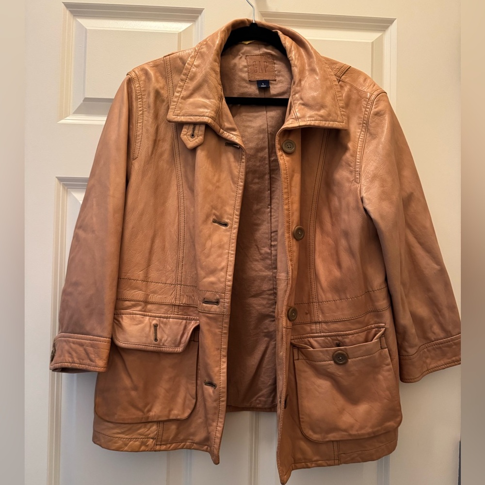 GAP Women's Utility Jacket in Tan